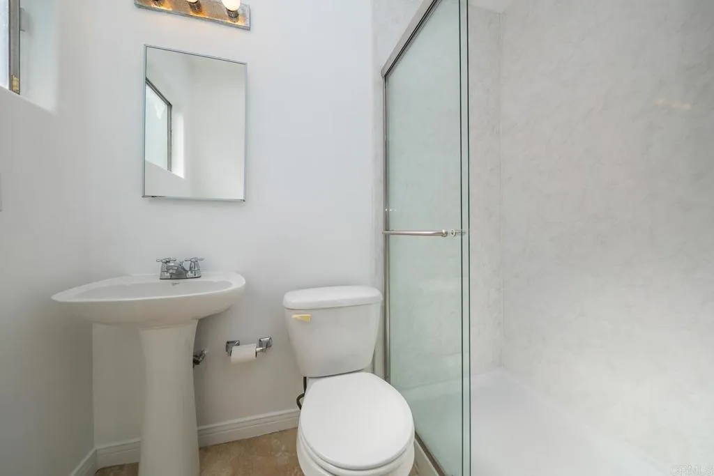 https://cdn.realtyfeed.com/cdn/127/306578387/ffb25c14523a4c95ff917096e3a3f376.webp