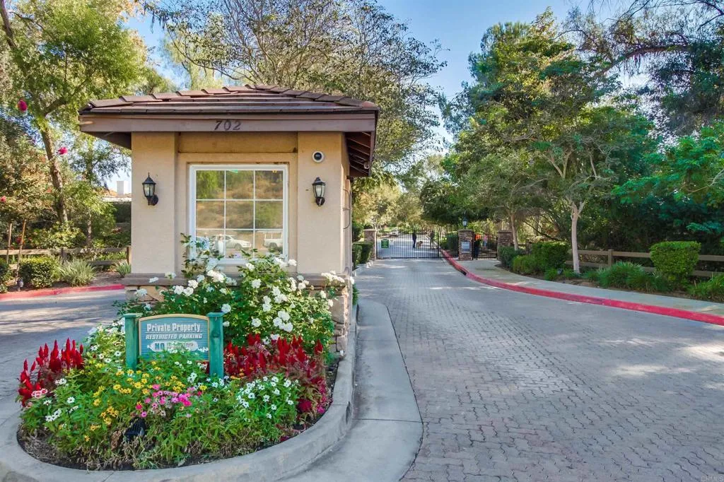 https://cdn.realtyfeed.com/cdn/127/306578395/2b63e8f8b041b2075041a771230b311c.webp