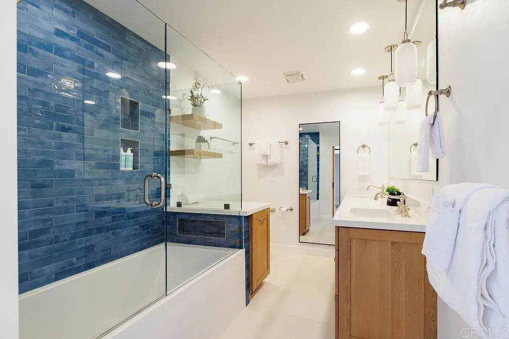 Photo #24: NDP2510425 Listing: Photo #24