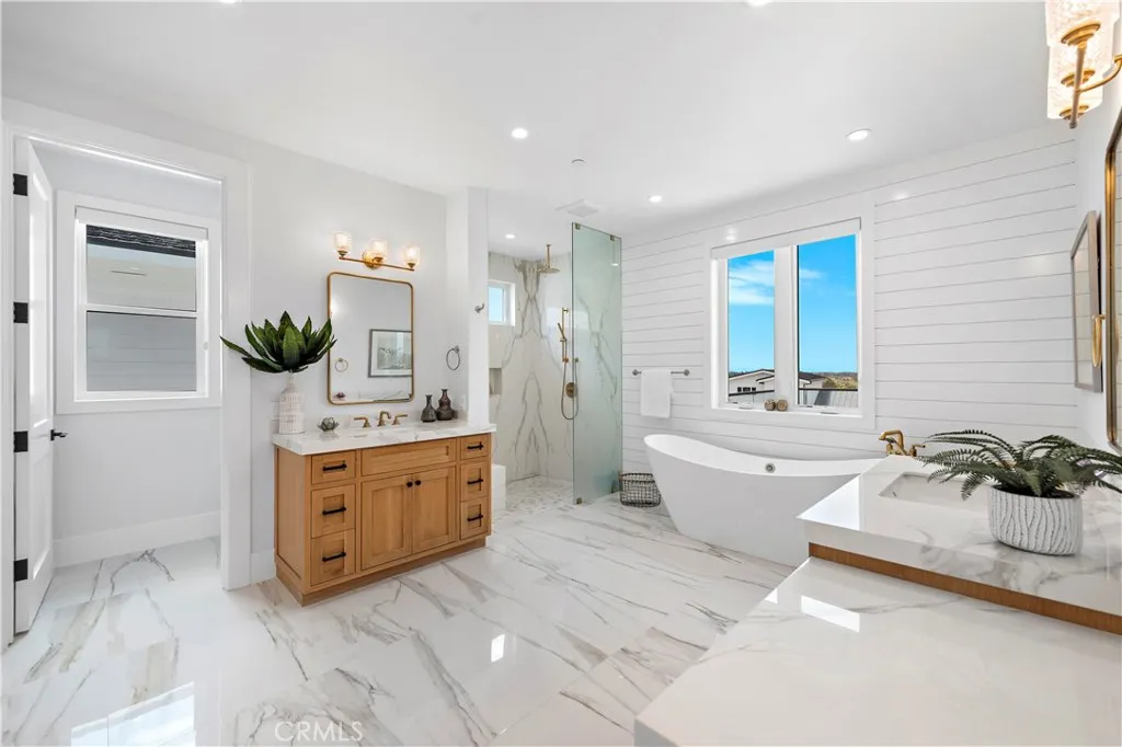 Newport Beach, CA 92660