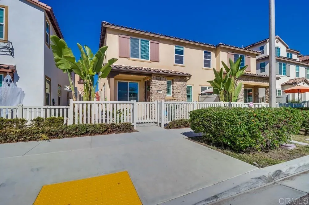https://cdn.realtyfeed.com/cdn/127/306578663/485865ea138195778e480e1cf91290bc.webp