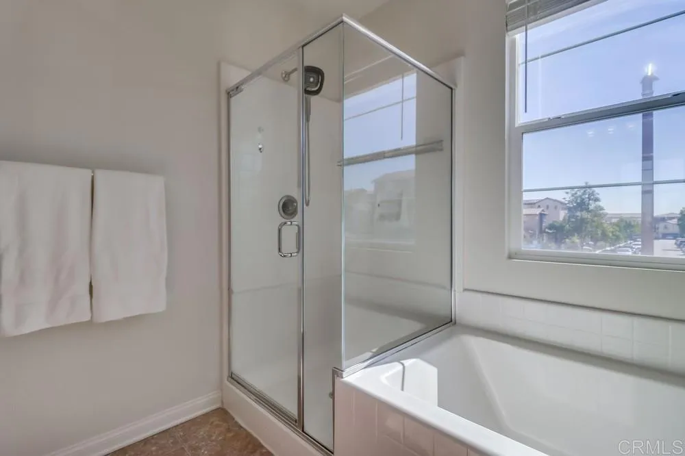 https://cdn.realtyfeed.com/cdn/127/306578663/be854700091e1e32feebd4197d6bf903.webp