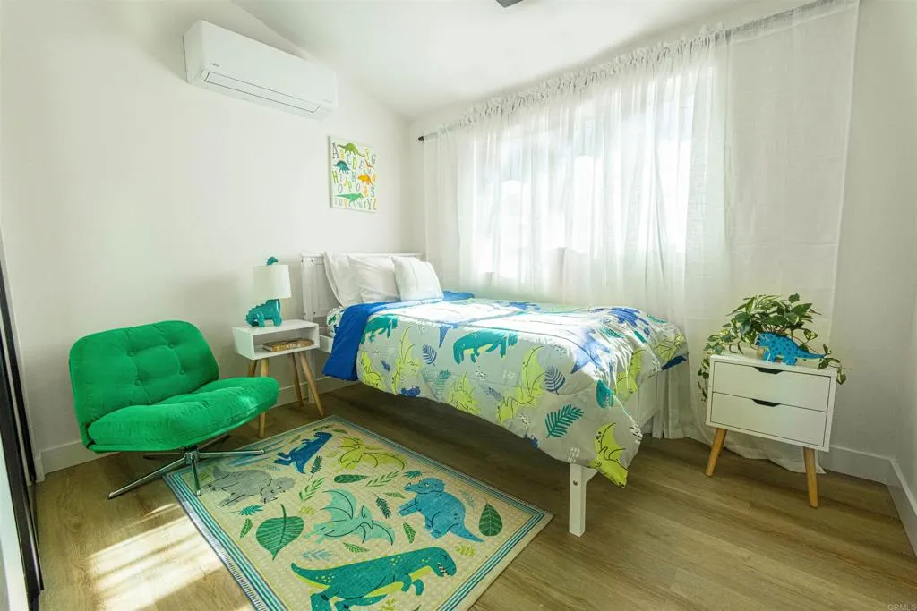 https://cdn.realtyfeed.com/cdn/127/306578731/4af0a06987de09dc44719c18e7a936f0.webp