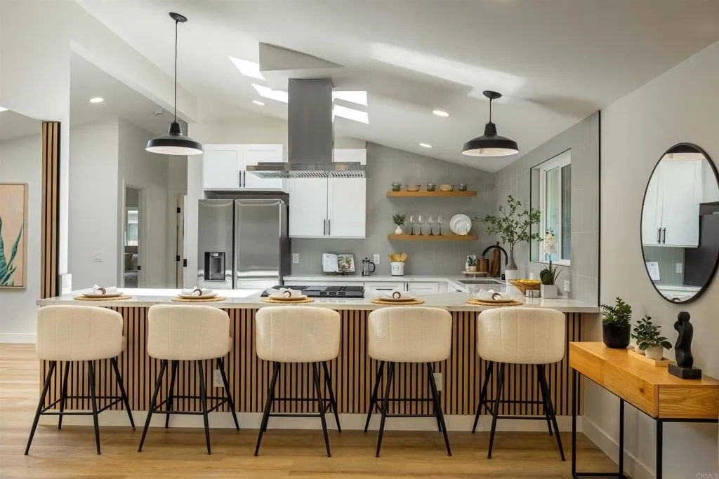 https://cdn.realtyfeed.com/cdn/127/306578731/eb9b17b1dc7af07a471515a25de2f813.webp