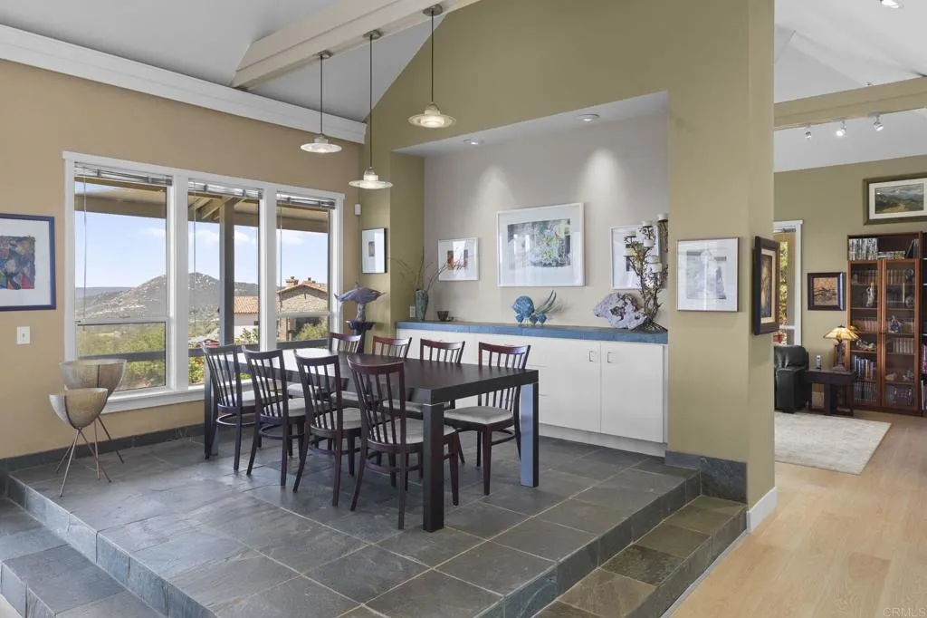 https://cdn.realtyfeed.com/cdn/127/306578779/b11112f75a4326184557010811d6fffe.webp
