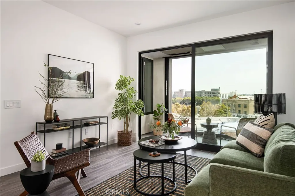 118 Astronaut Ellison S Onizuka Street Unit 306, Los Angeles, CA 90012 - Photo 3 of 33, Los Angeles, CA