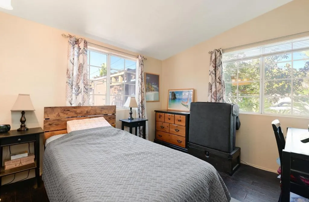 https://cdn.realtyfeed.com/cdn/127/306578852/84fecb8308afc7f56a202016126757c1.webp