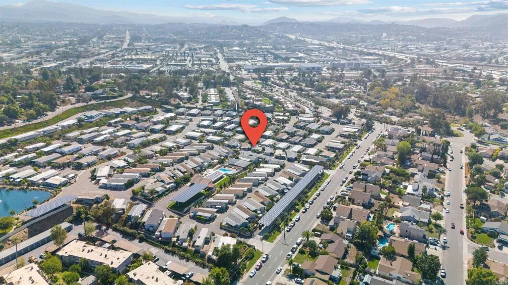 https://cdn.realtyfeed.com/cdn/127/306578957/5c0da312f9e5751d2ba31a21d6583abc.webp