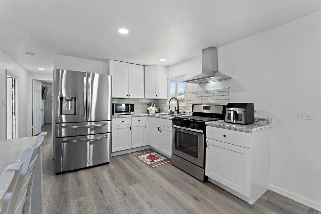 https://cdn.realtyfeed.com/cdn/127/306578957/7e604b96f8269b223738884f9c012af0.webp