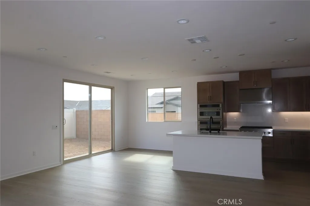 28820 Ridgerock Court, Canyon Country, CA 91350 - Photo 2 of 14, Canyon Country, CA