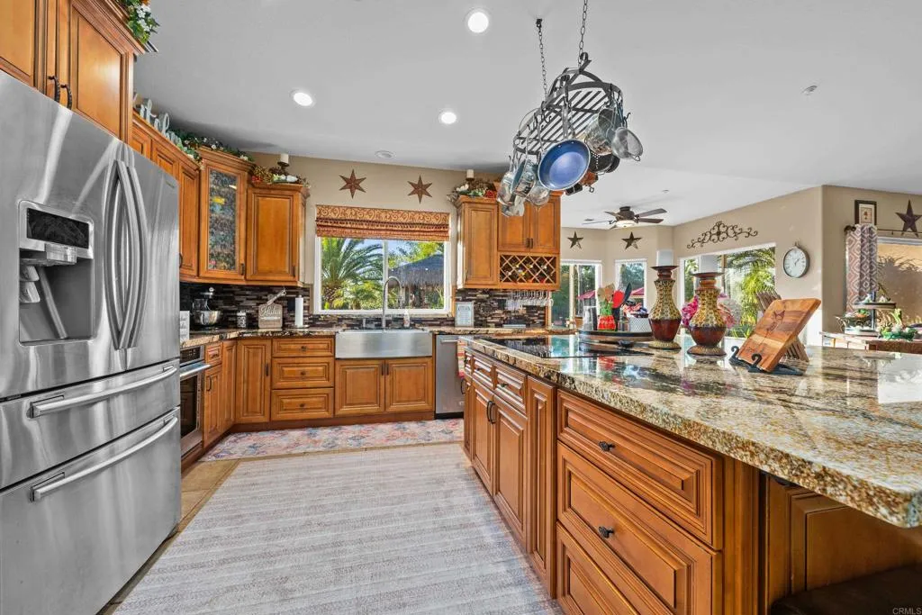 https://cdn.realtyfeed.com/cdn/127/306579017/1af368177ad6479096b478a1d8e6c8ab.webp
