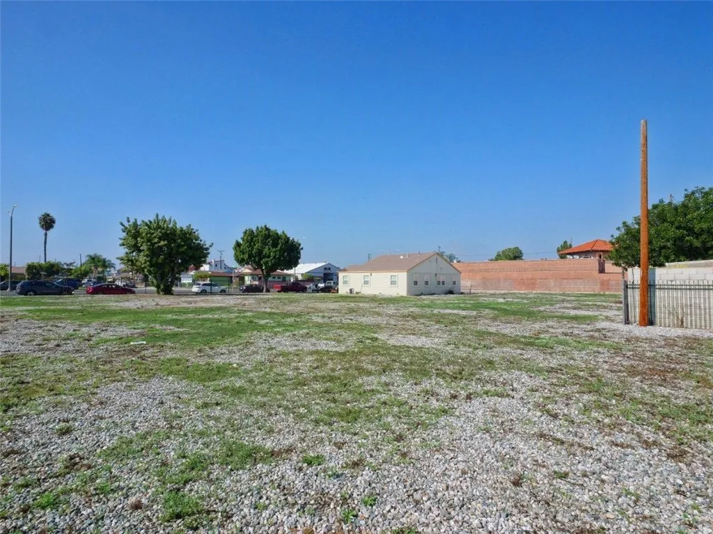 22108 Avalon, Carson, CA 90745 - Main photo, Carson, CA