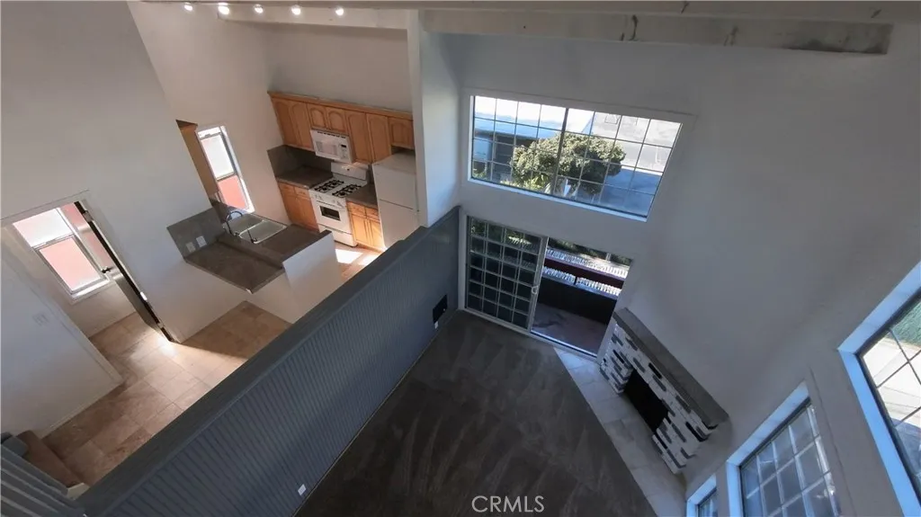 124 Buccaneer Street Unit 1, Marina del Rey, CA 90292 - Photo 2 of 41, Marina Del Rey, CA