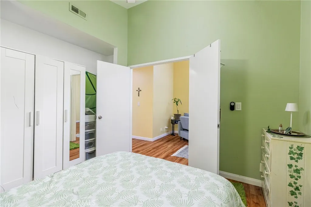 Photo #12: SW25249783 Listing: Photo #12