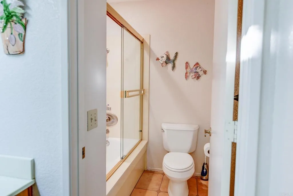 Photo #12: NDP2510472 Listing: Photo #12