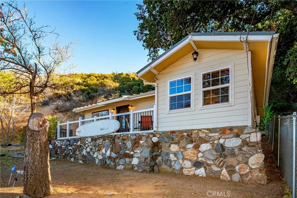 39100 Calle Essencial, Green Valley, CA 91390 - Photo 3 of 38, Green Valley, CA