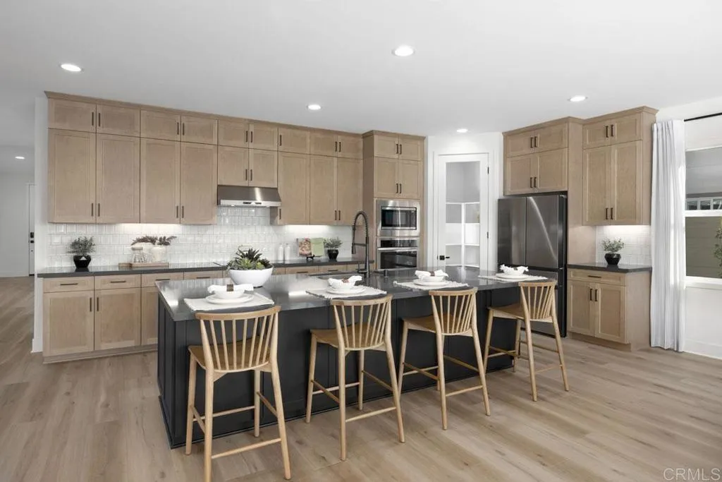 https://cdn.realtyfeed.com/cdn/127/306579581/696f33dadf12c1a451449926aa700690.webp
