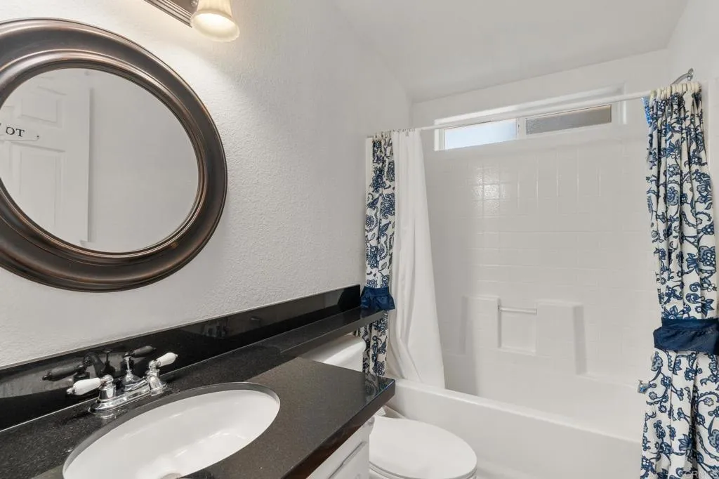 https://cdn.realtyfeed.com/cdn/127/306579660/108baf3133252f1b0e88aba560637f8b.webp