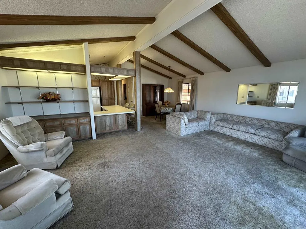 https://cdn.realtyfeed.com/cdn/127/306579671/24607a5df8e3b20d1b615add1614f2ad.webp