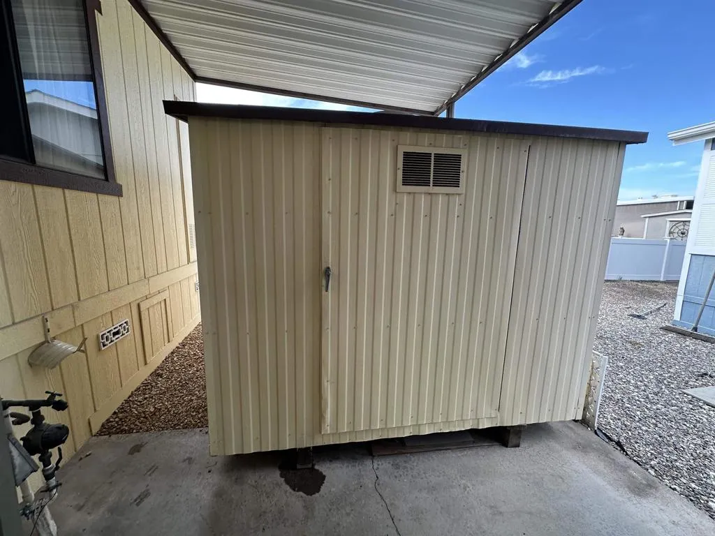 https://cdn.realtyfeed.com/cdn/127/306579671/c39d5d93c9b838d0071d832020aa5639.webp