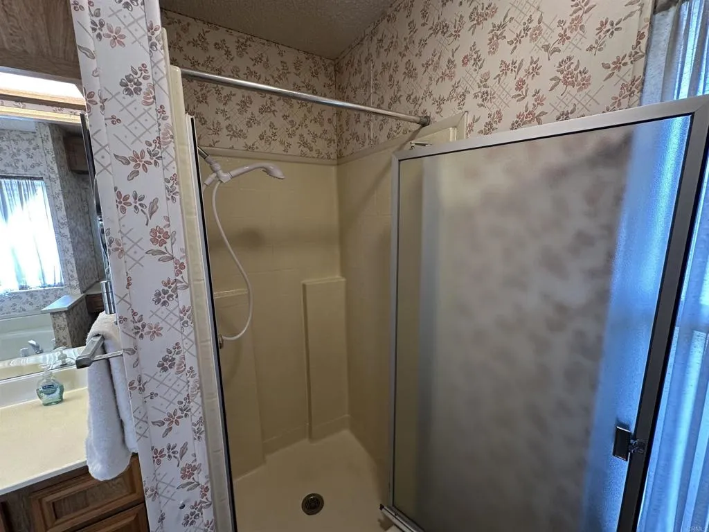 https://cdn.realtyfeed.com/cdn/127/306579671/ccc03b1c93d27af583af5a85839615c9.webp