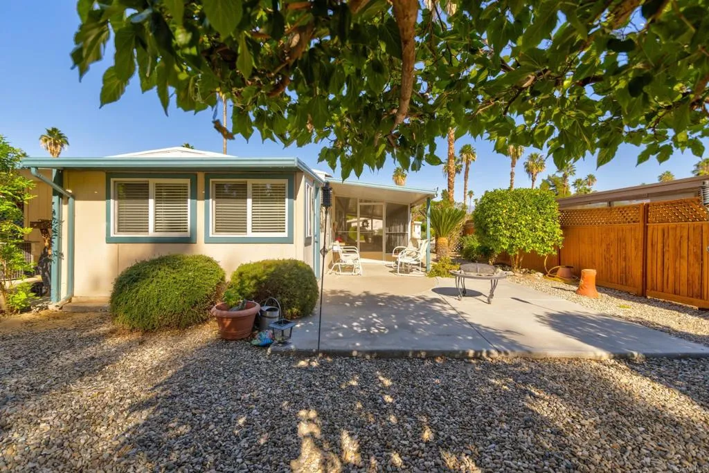 https://cdn.realtyfeed.com/cdn/127/306579836/cca0e228266e00783da0bdfaea62b0d9.webp