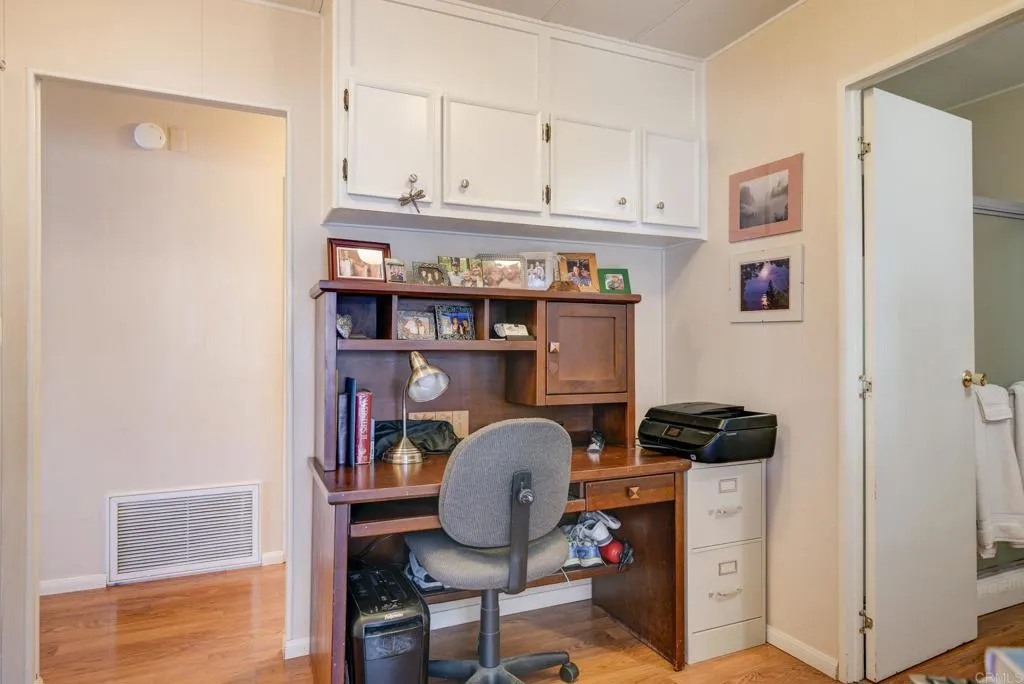 https://cdn.realtyfeed.com/cdn/127/306579836/ece465e696c4939fcd0d18588c8c3300.webp