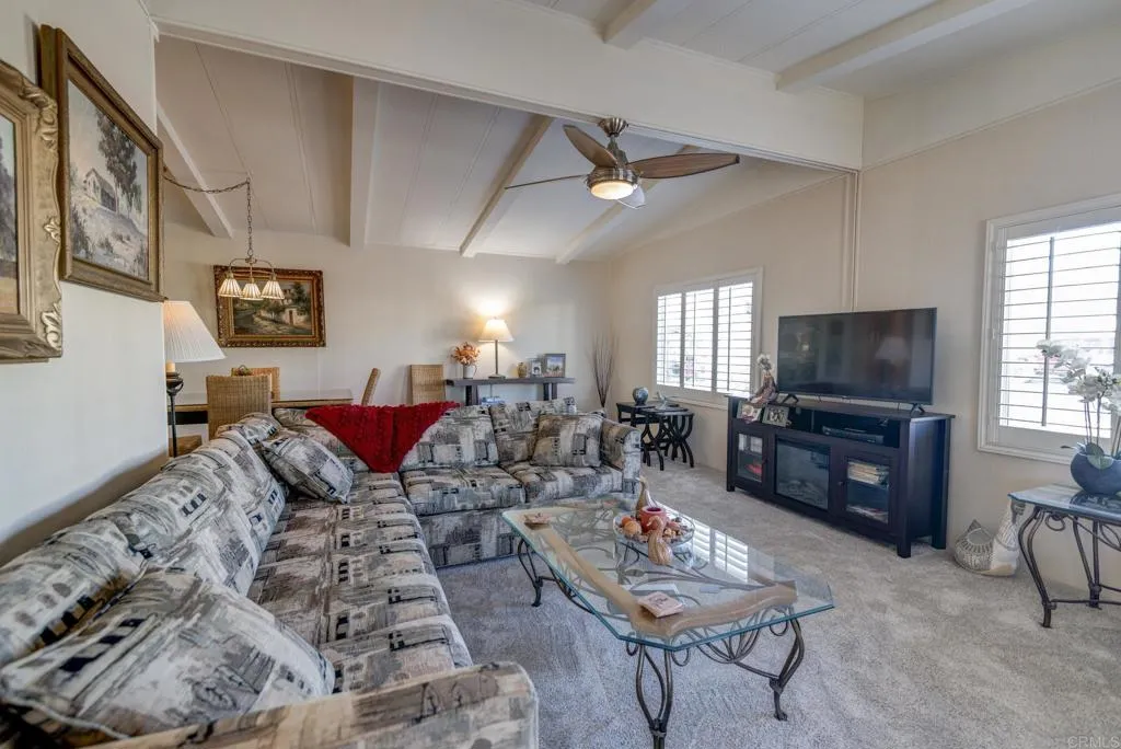 https://cdn.realtyfeed.com/cdn/127/306579836/f8773989ed236df365b32b9eab2e750c.webp