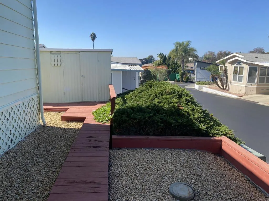 https://cdn.realtyfeed.com/cdn/127/306579848/21433e380d553f40252368835f19ffae.webp