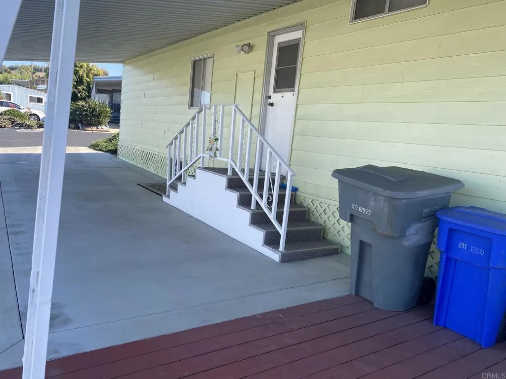 https://cdn.realtyfeed.com/cdn/127/306579848/9b23281a7c83223274e530f57dc2c438.webp