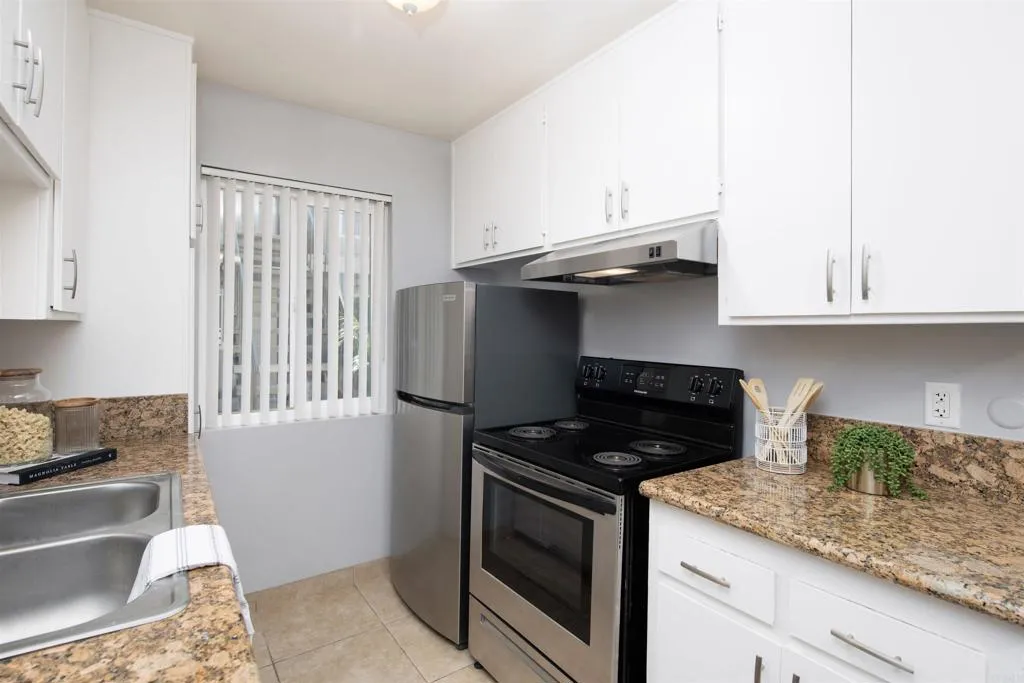 https://cdn.realtyfeed.com/cdn/127/306579857/08510894f3bc274b241155a4eecf3222.webp