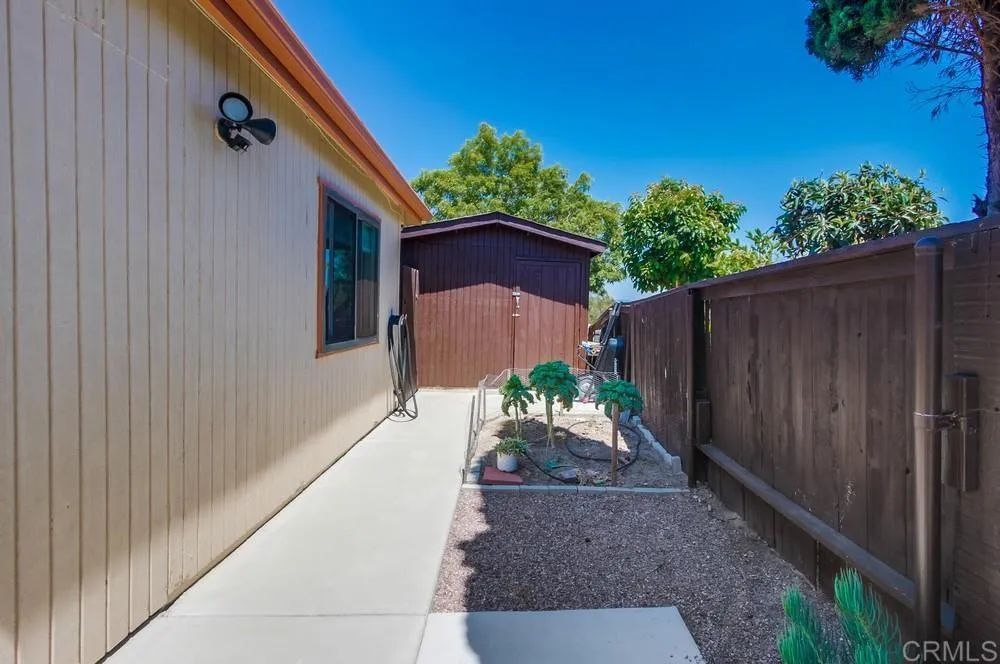 https://cdn.realtyfeed.com/cdn/127/306579901/29e5f0ef61e0f32c360323989b932477.webp