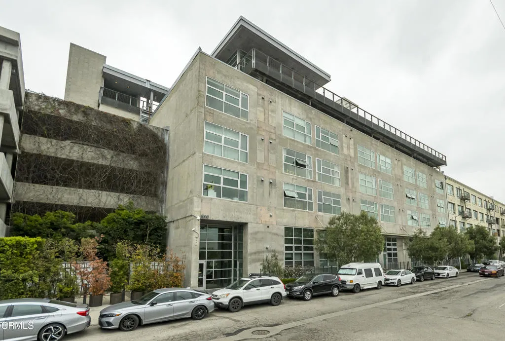 Los Angeles, CA 90013