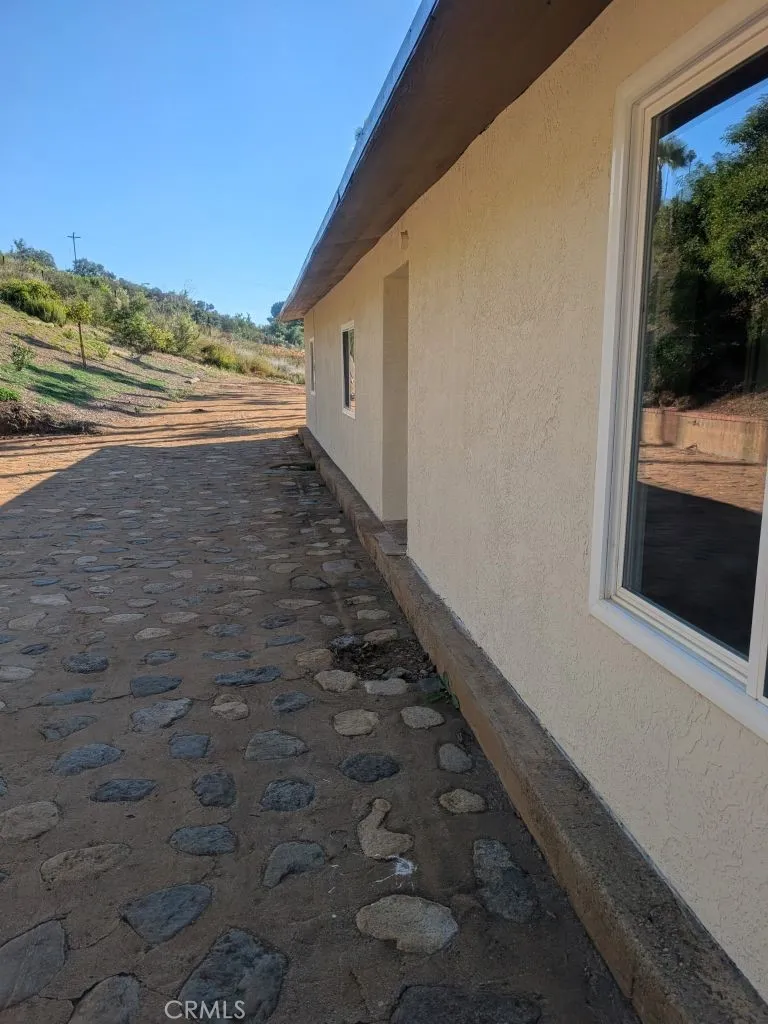 https://cdn.realtyfeed.com/cdn/127/306579943/1e0383eb1b4321ad4cd7302e3cc30f50.webp