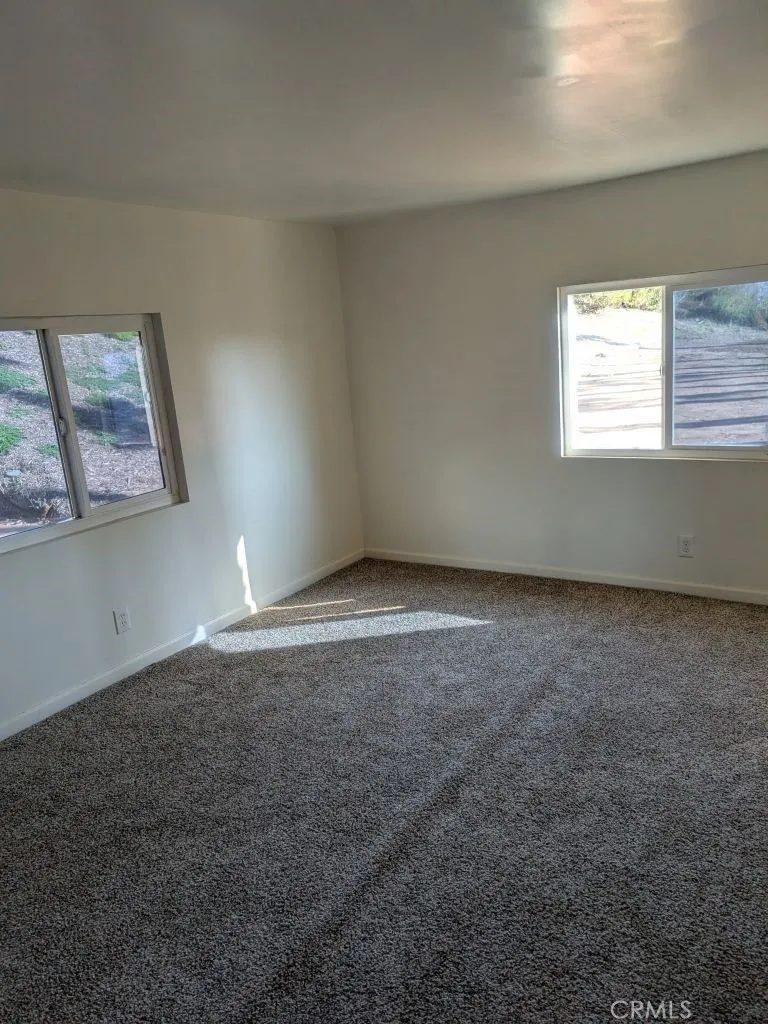 https://cdn.realtyfeed.com/cdn/127/306579943/76129c9855924b6c9fa6b8388739a52d.webp