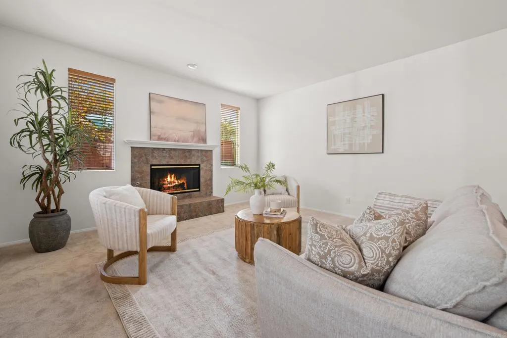 https://cdn.realtyfeed.com/cdn/127/306579945/4cbe0d25e3e7468791f9262f233fa04b.webp