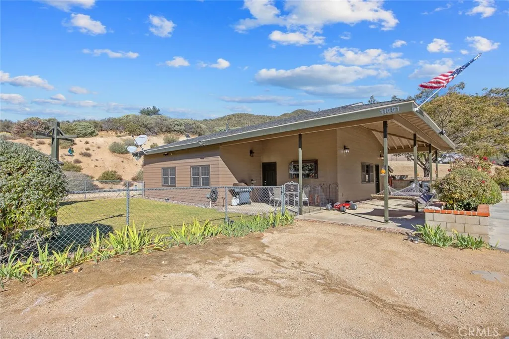Leona Valley, CA 93551