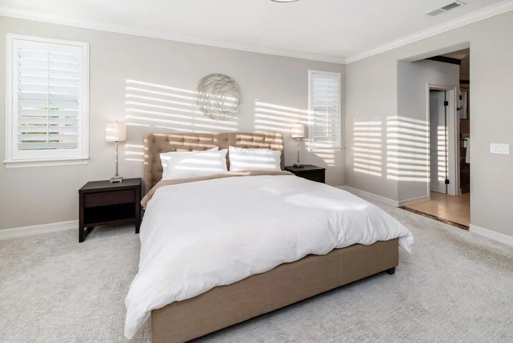 https://cdn.realtyfeed.com/cdn/127/306580172/68793ac08bebf3395fe25654c14fdf4b.webp