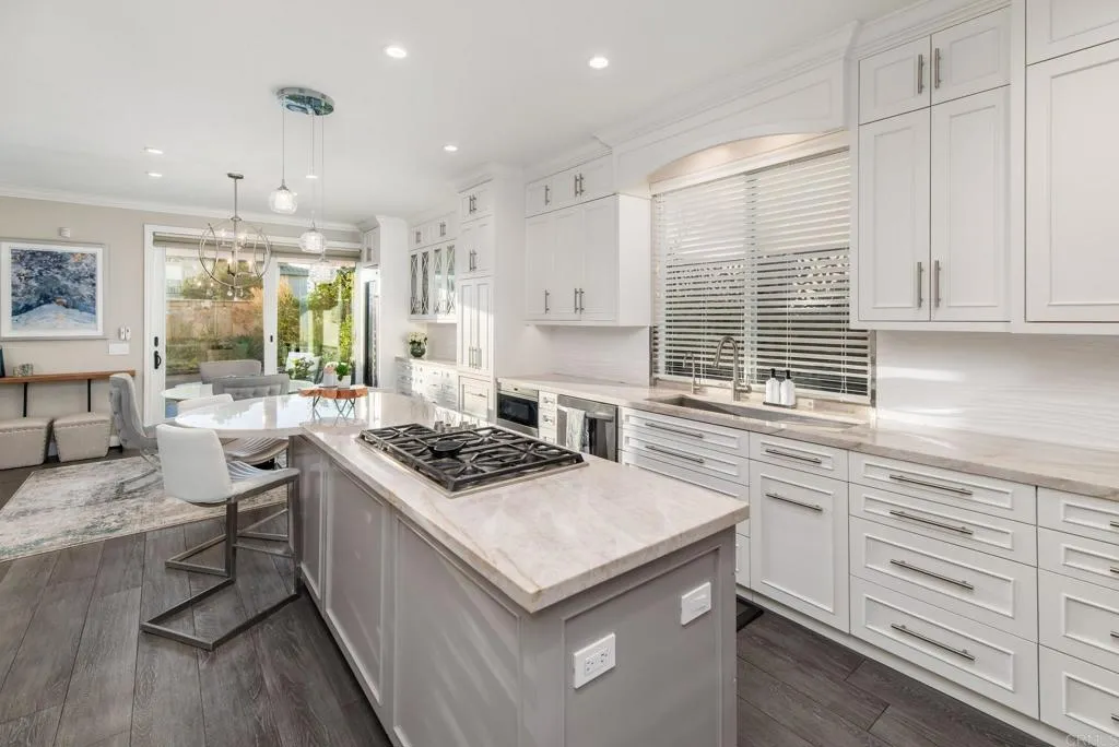https://cdn.realtyfeed.com/cdn/127/306580172/e07a047545cf91afcba81f293a85a14d.webp