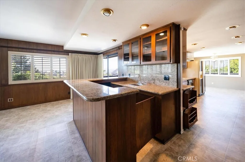 https://cdn.realtyfeed.com/cdn/127/306580350/2c54fe9a8ad9d82805e0a302a5c712f1.webp
