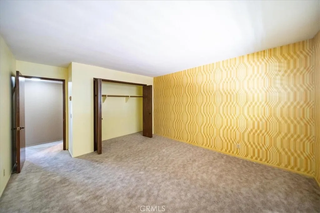 https://cdn.realtyfeed.com/cdn/127/306580350/3e9d9af61138f95da4ffd639f0d3b549.webp