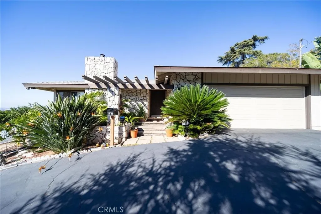 https://cdn.realtyfeed.com/cdn/127/306580350/d0fa8515f1c1f66407366c1264f35340.webp