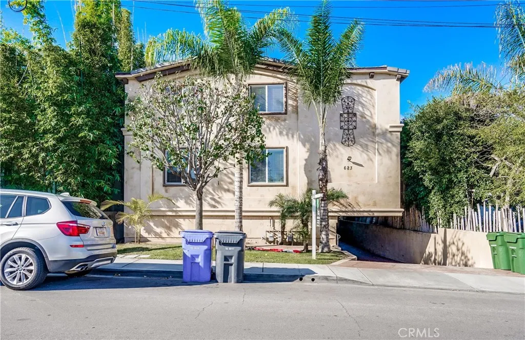 Manhattan Beach, CA 90266