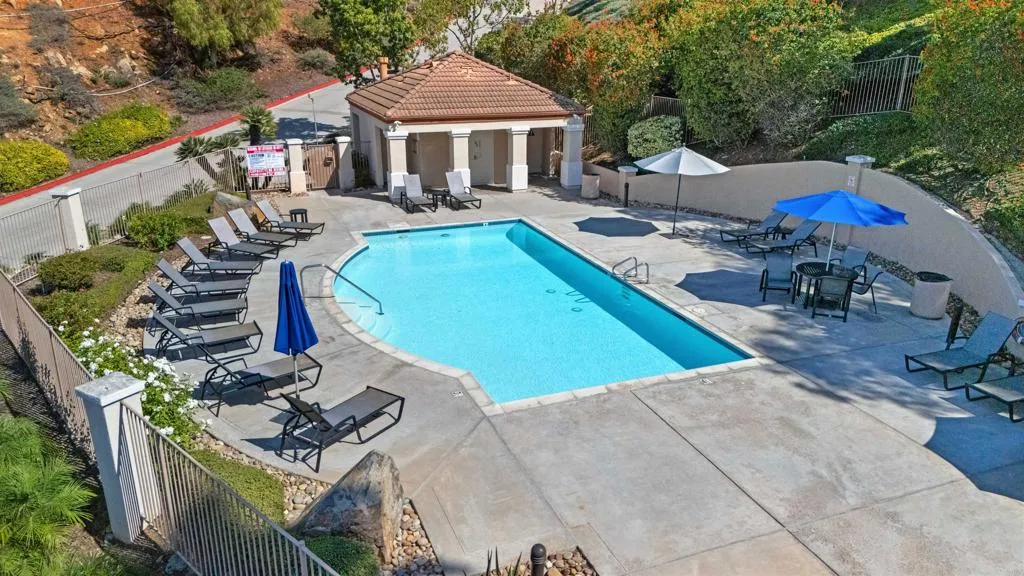 https://cdn.realtyfeed.com/cdn/127/306580398/725c0526041459aa90865cffa0d4cda1.webp