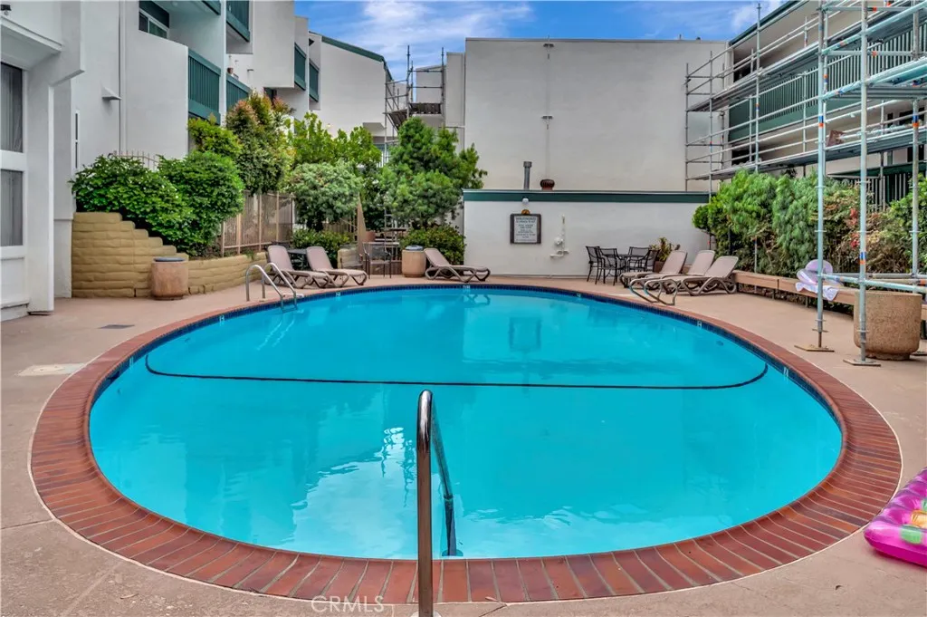 https://cdn.realtyfeed.com/cdn/127/306580402/4b1cb825c7d1b214d257a9a39b378f24.webp