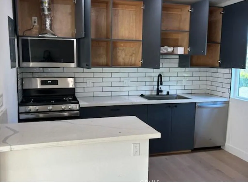 2714 Queen, Los Angeles, CA 90039 - Photo 4 of 10, Los Angeles, CA