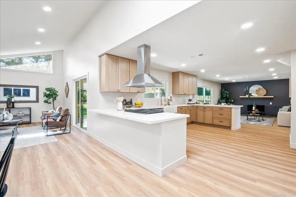 https://cdn.realtyfeed.com/cdn/127/306580791/6191685fcbb66671ab51d66e12584114.webp