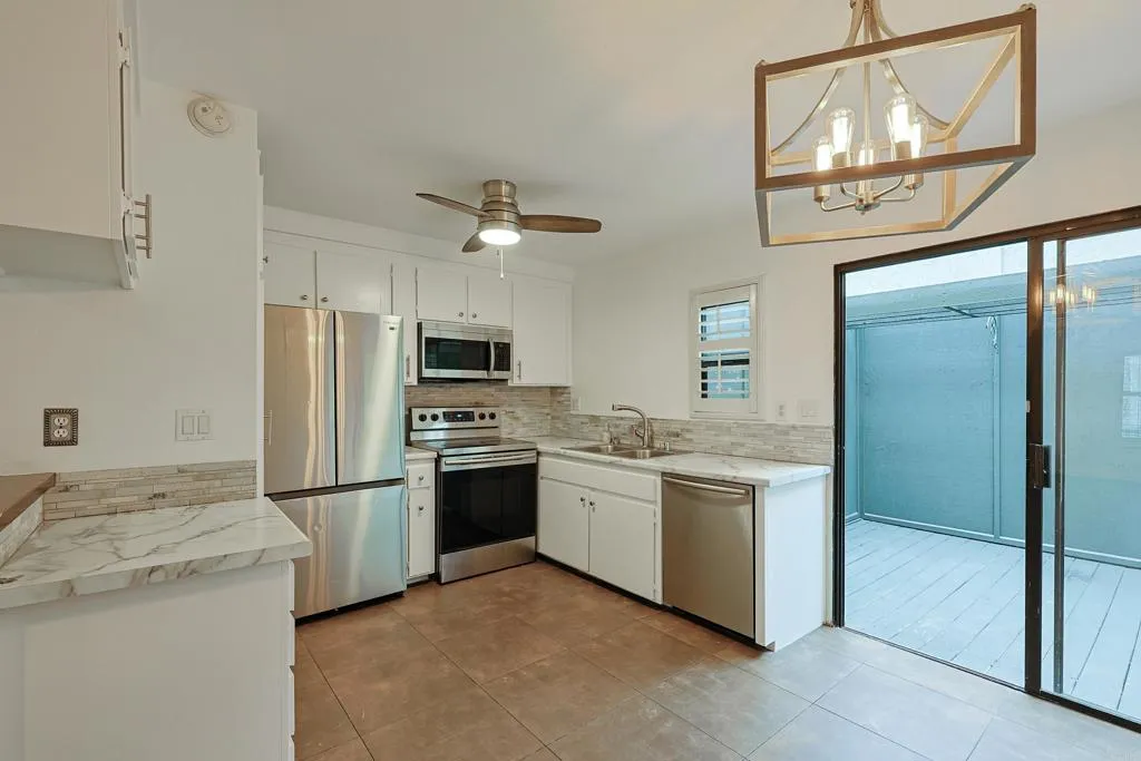 Photo #12: PTP2508309 Listing: Photo #12