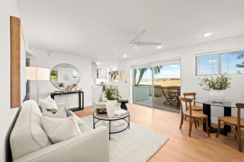 https://cdn.realtyfeed.com/cdn/127/306580874/75750ce36cb34a554003c90f6c132456.webp
