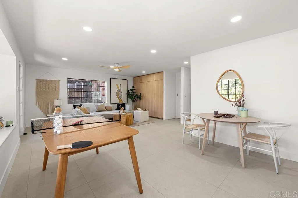 https://cdn.realtyfeed.com/cdn/127/306580973/05996656fab5777d3306c5821f2aa092.webp